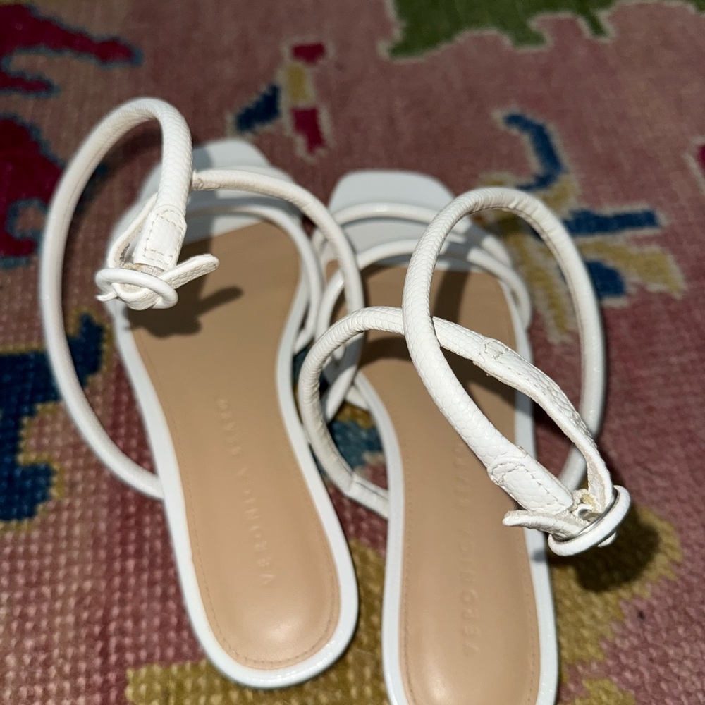 Veronica Beard Maci Leather Sandle - Picture 4 of 5